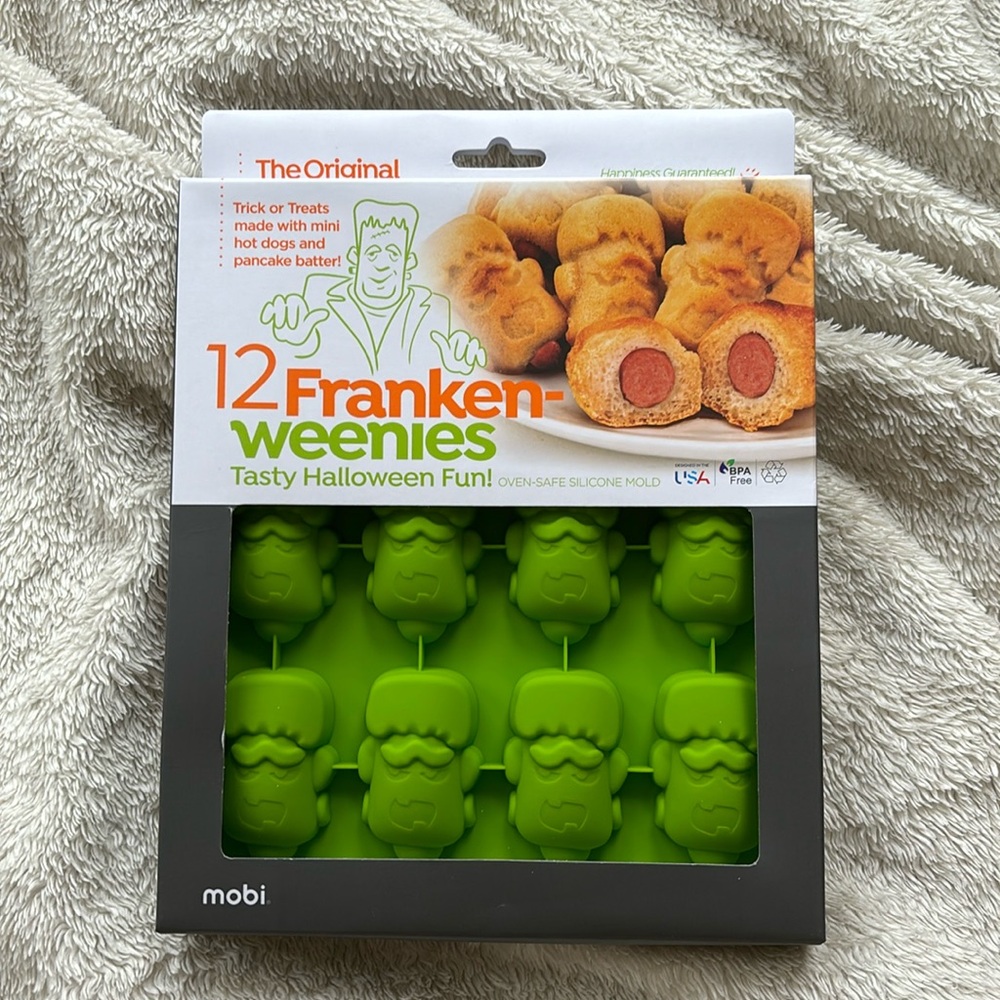 MOBI Franken-weenies silicone mold.